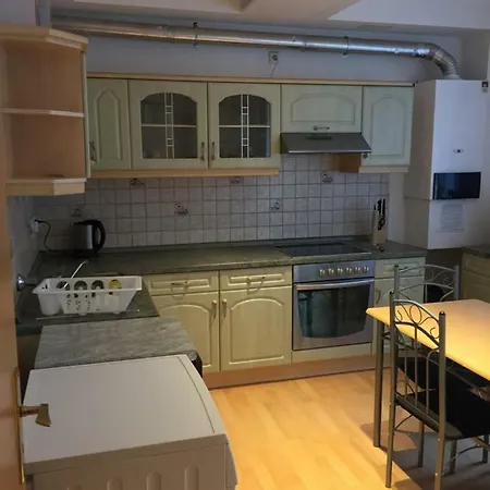 Apartment Industriestrasse 44 *